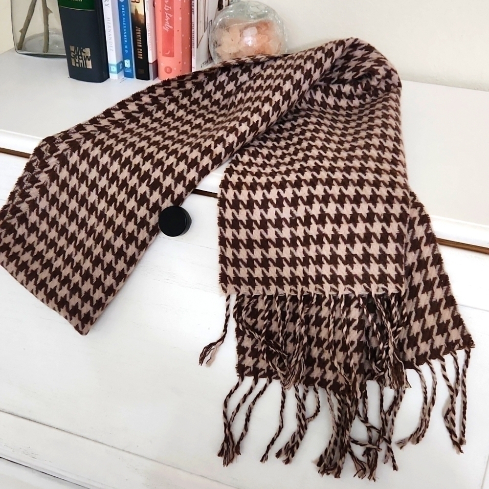100% Clear Silk Tassel Scarf  Unisex Camel beige Brown Houndstooth Luxury - Picture 2 of 10